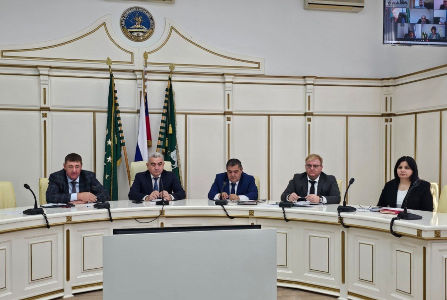 В Кошехабльском районе провели планерное совещание